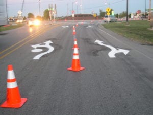 Roundabout traffic marking